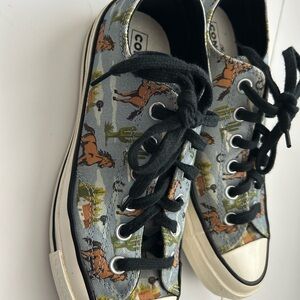 Horse print converse